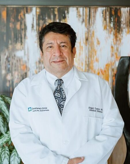 Dr. Edgar López Internal Medicine
